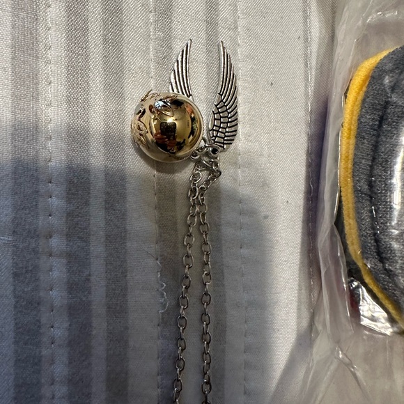 Various Harry Potter Slytherin Items - Picture 13 of 15